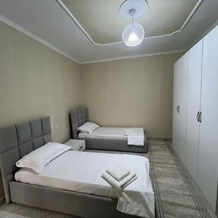 Leo Apartment Durres